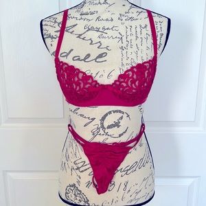 Vintage Victoria’s Secret Lace Bra Set